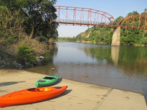 kayaks, Fair Oaks Bridge, American River, water, morning, fishing, Canada Geese